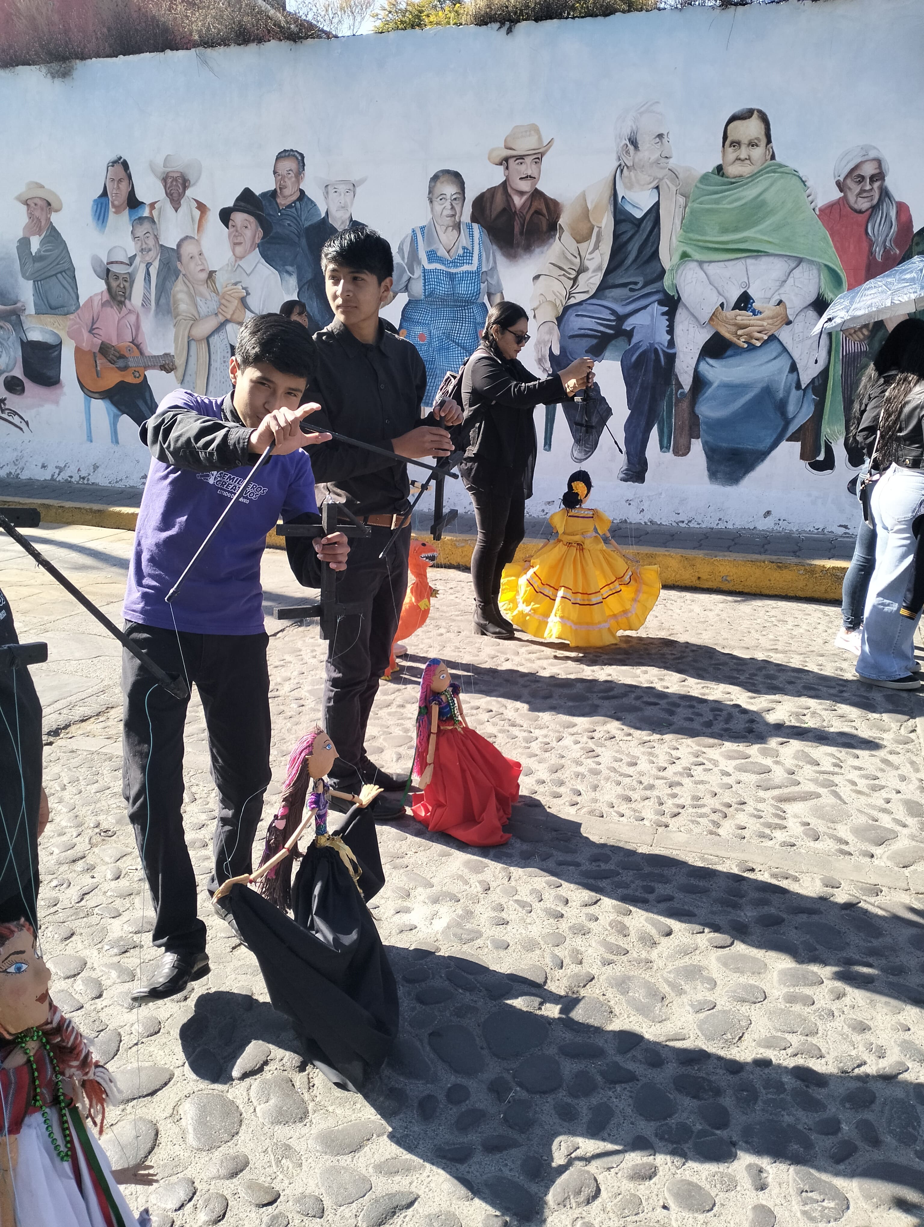 Actividad Cultural Comunitaria: Desfile ¡Zapata no ha muerto!